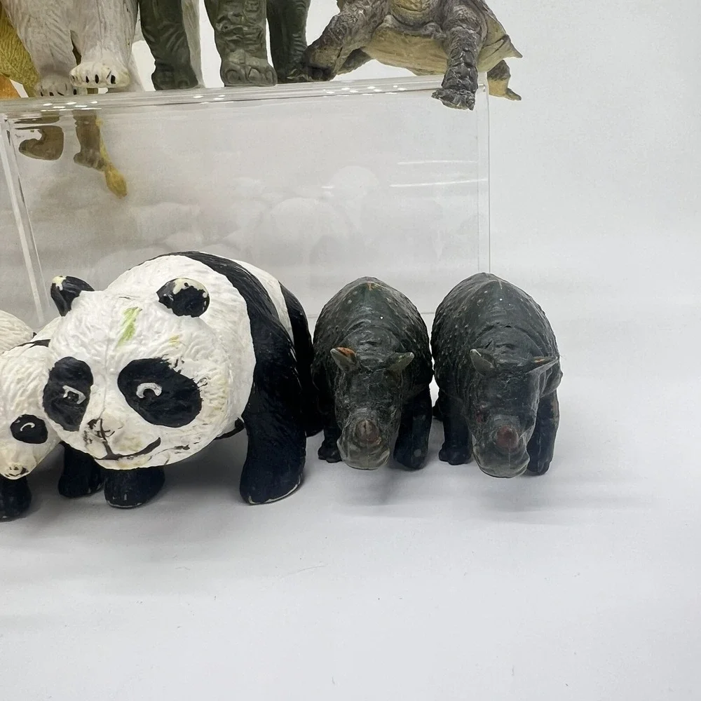 AAA Triple A‎ Zoo Animals Lot Of 25 Heavy Rubber Animal Vintage Elephant Turtle